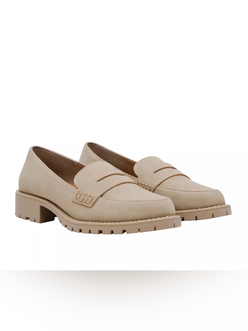 DV Dolce Vita Crisp Lug Sole Loafers Nude Beige Size 8.5 NWOB